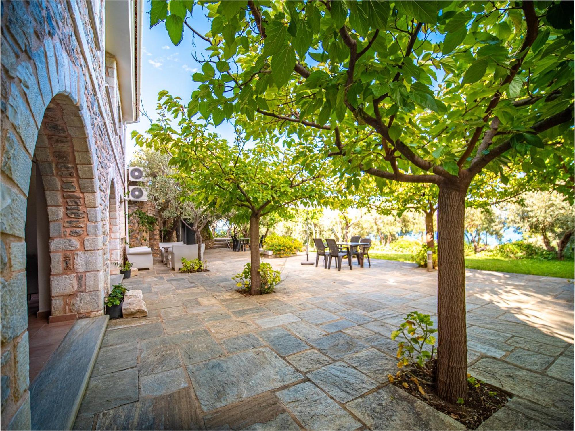 Apartamento St George'S House Potistika Exterior foto
